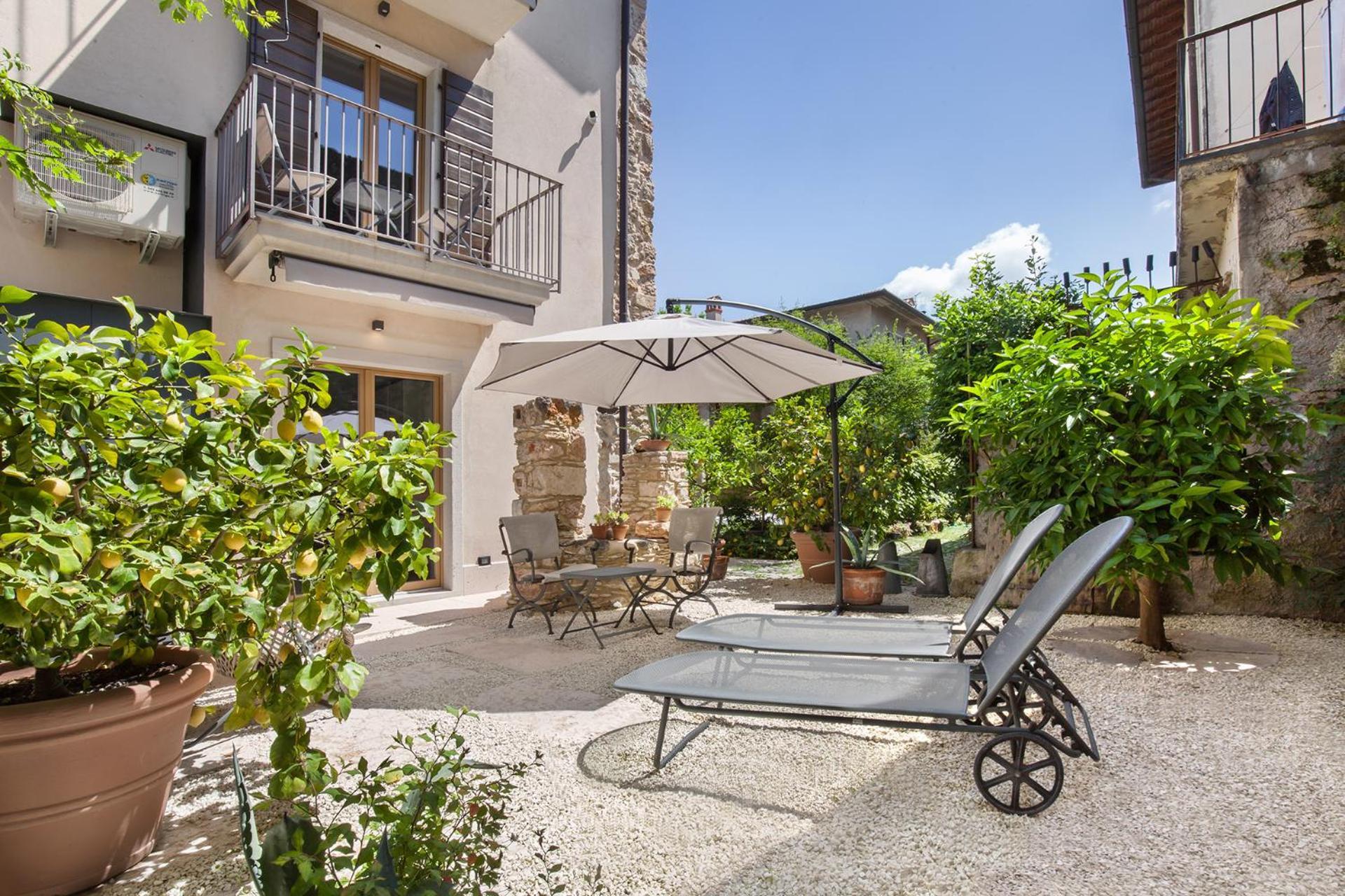 Aparthotel Residenza Vedovelli Torri Del Benaco Exteriér fotografie