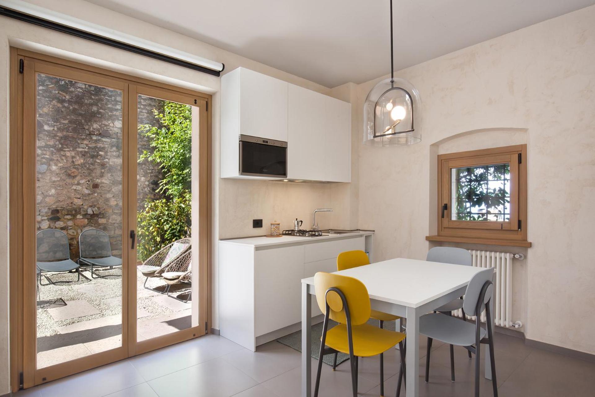 Aparthotel Residenza Vedovelli Torri Del Benaco Exteriér fotografie