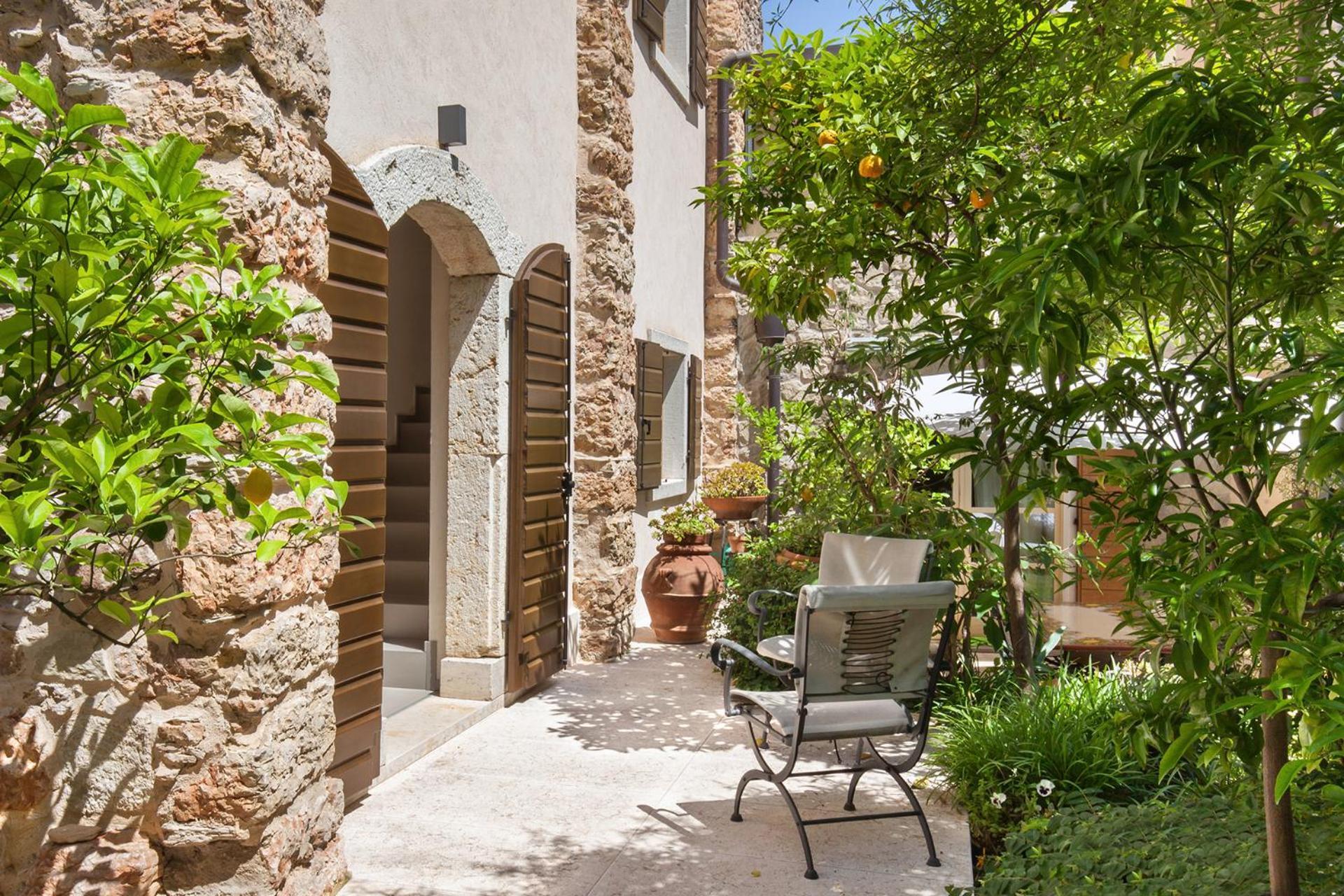 Aparthotel Residenza Vedovelli Torri Del Benaco Exteriér fotografie